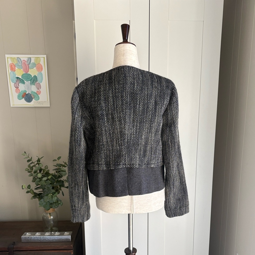 Tabitha Elegant Black Tweed Wool Blend Blazer - Picture 2 of 8